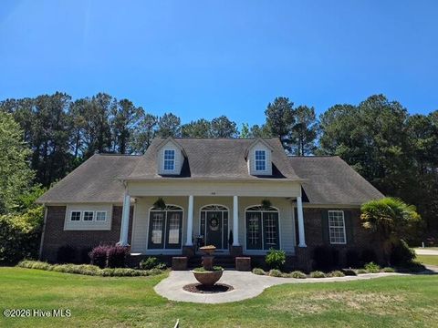 Photo of 103 Wayfarer Drive, Rocky Point, NC 28457 (MLS # 100571167)