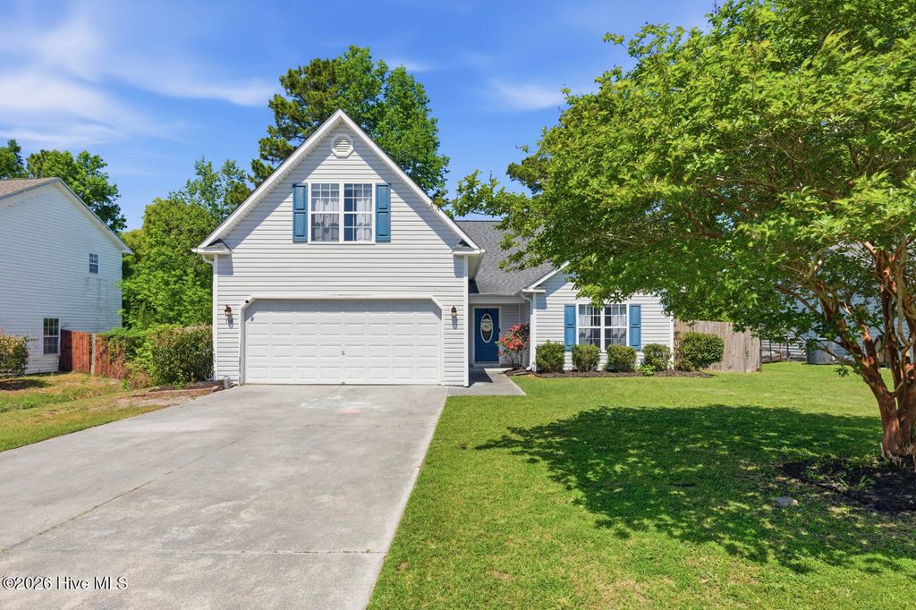 Photo of 110 Tanbark Drive, Jacksonville, NC 28546 (MLS # 100568997)