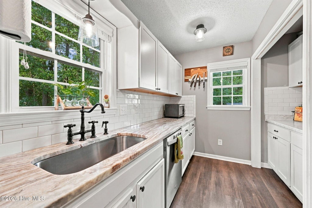 Photo of 161 Core Road, Richlands, NC 28574 (MLS # 100607779)