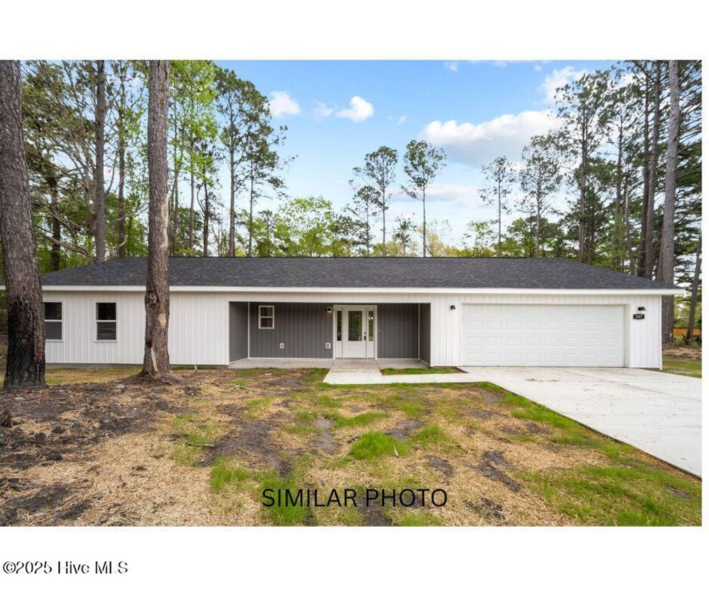 Photo of 444 Huffmantown Road, Richlands, NC 28574 (MLS # 100505394)