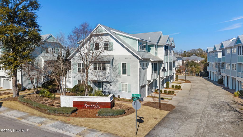 Photo of 1705 Tearthumb Court, Wilmington, NC 28403 (MLS # 100553548)