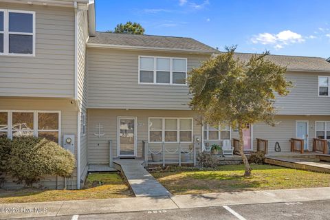 Townhouse For Sale - 8815 Krystal Court #3<br/> Emerald Isle, NC 28594