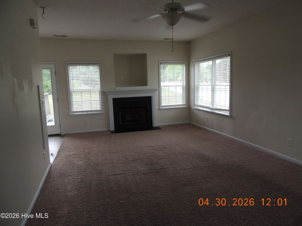 Photo of 139 Hardin Drive, Maysville, NC 28555 (MLS # 100571459)