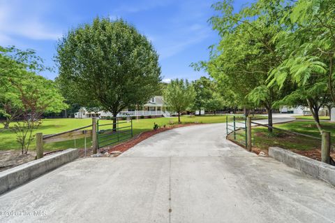 Tiny photo for 295 Mayberry Lane, Richlands, NC 28574 (MLS # 100573846)