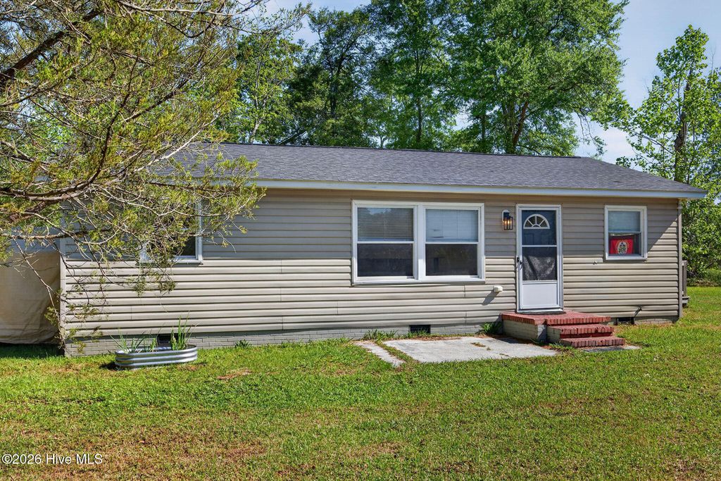 Photo of 555 Cedar Street, Bolton, NC 28423 (MLS # 100567803)