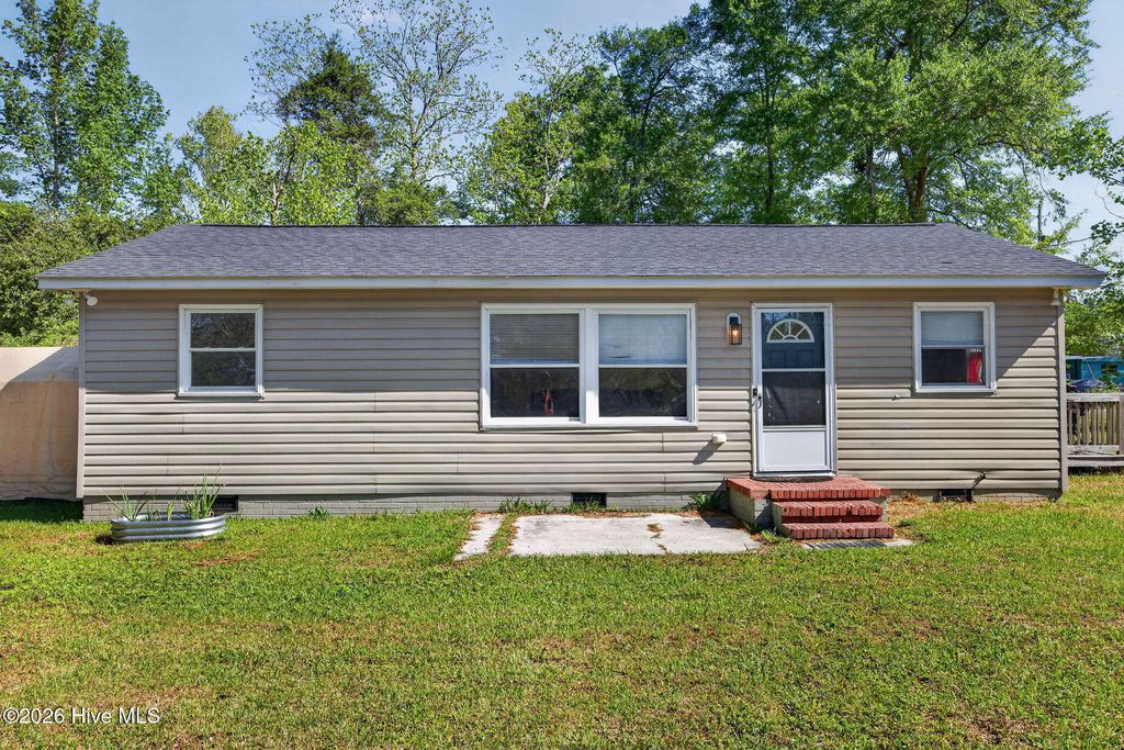 Photo of 555 Cedar Street, Bolton, NC 28423 (MLS # 100567803)