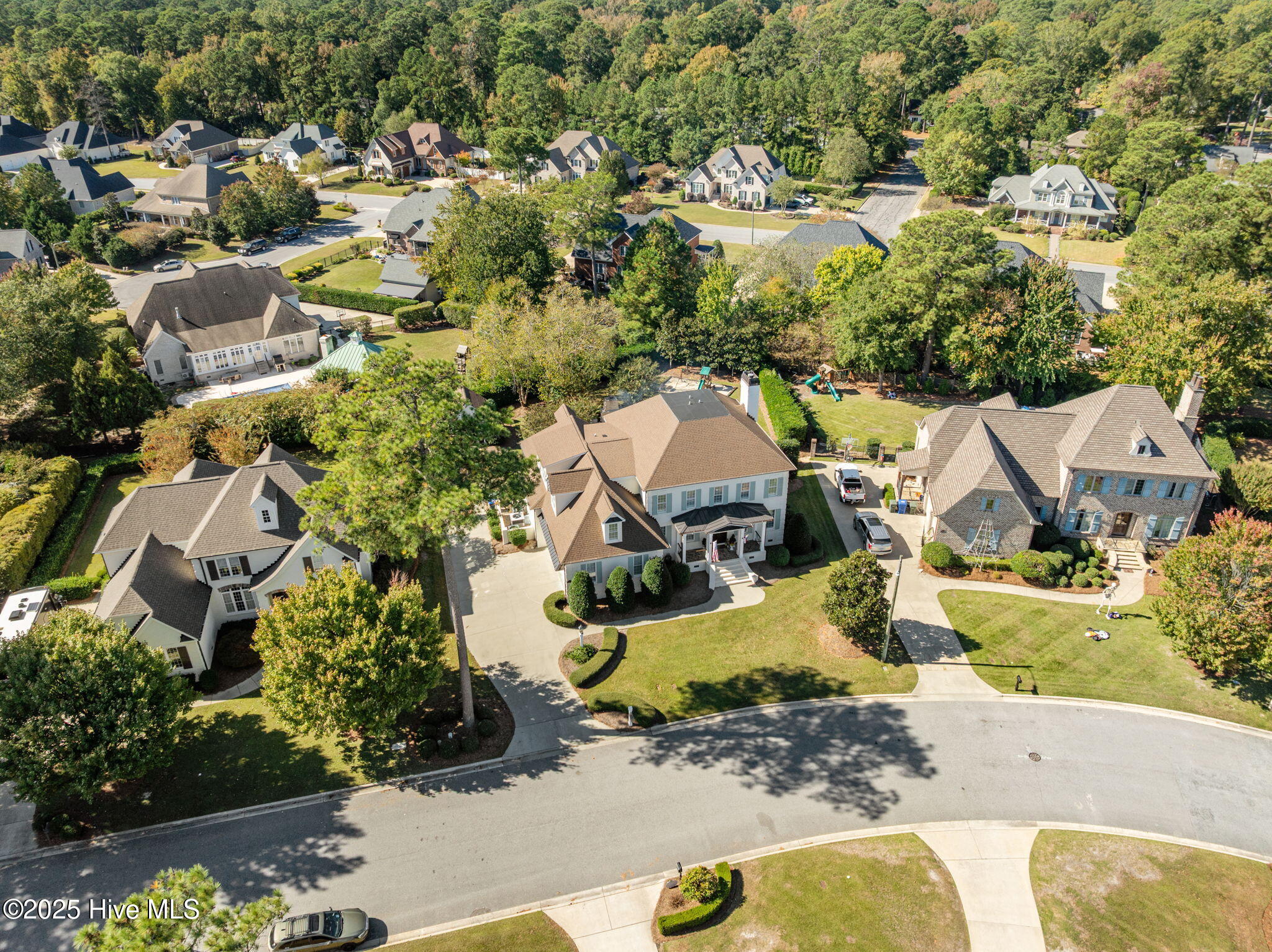 Greenville, North Carolina 27858, United States, 5 Bedrooms Bedrooms, ,4 BathroomsBathrooms,Residential,Pending,255934