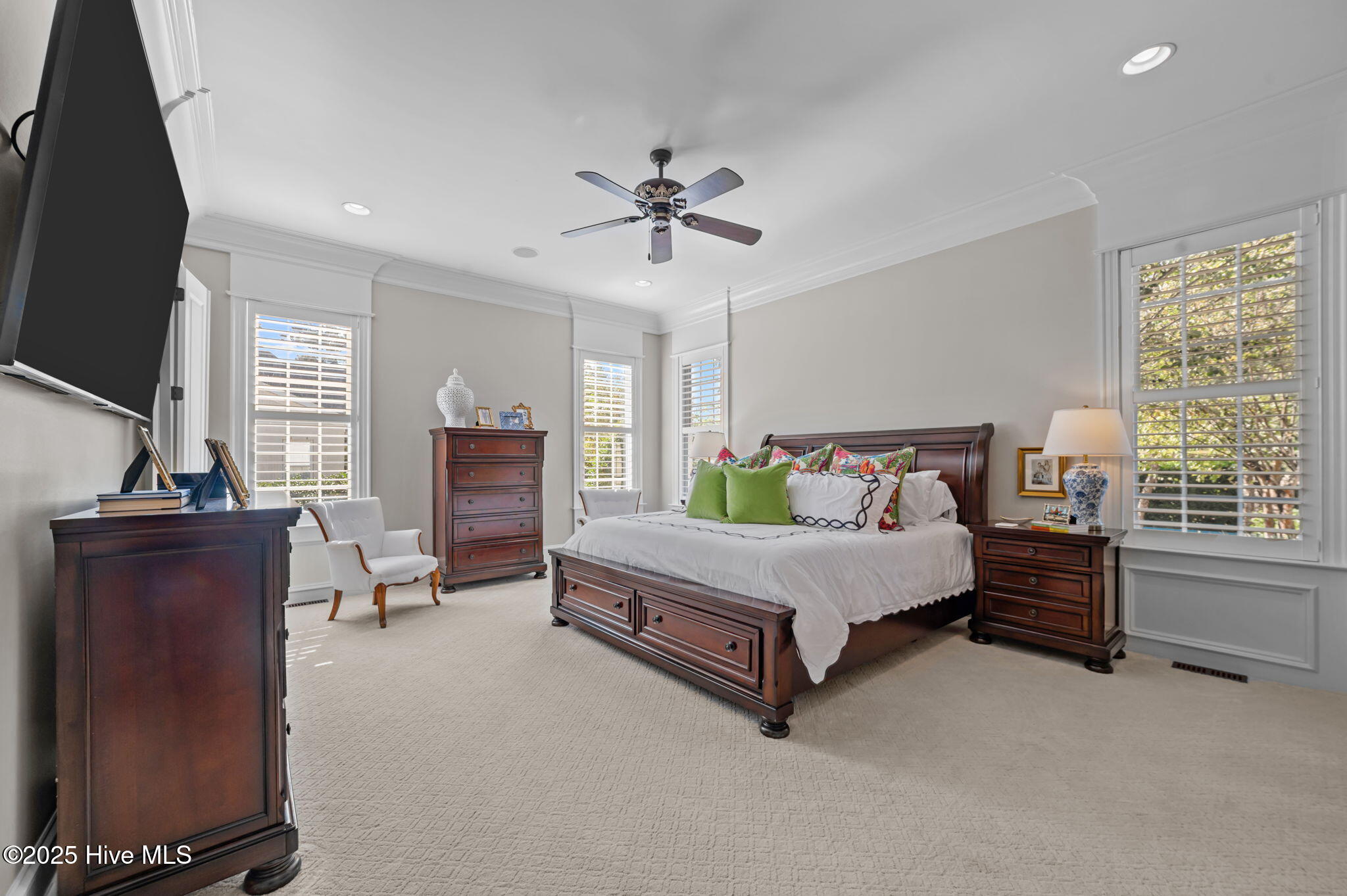 Greenville, North Carolina 27858, United States, 5 Bedrooms Bedrooms, ,4 BathroomsBathrooms,Residential,Pending,255934