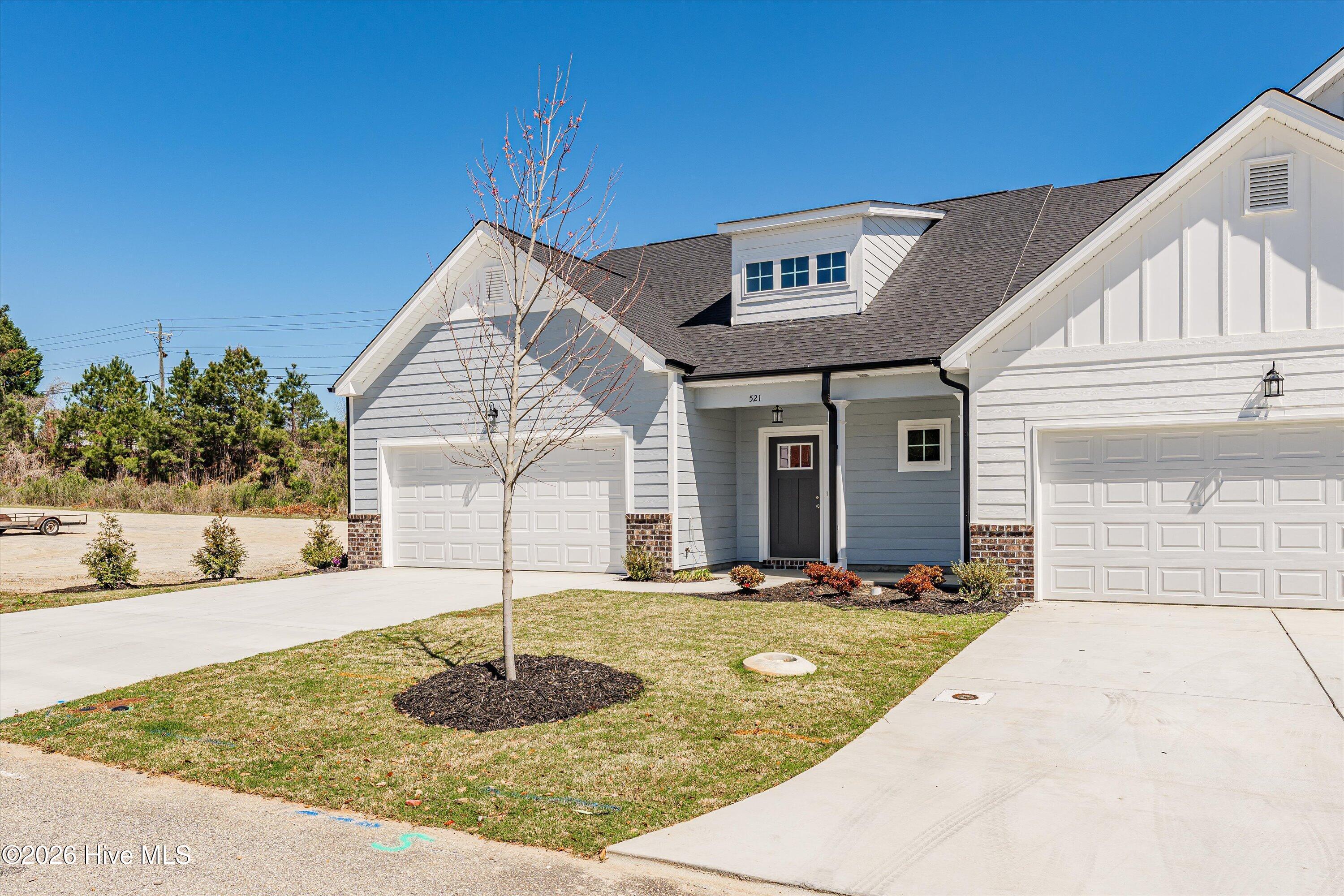 521 Oxbow Drive
