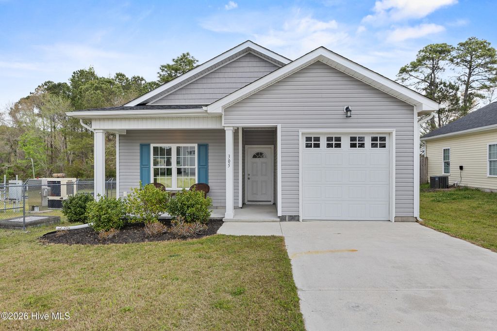 Photo of 305 Cypress Avenue, Holly Ridge, NC 28445 (MLS # 100564785)