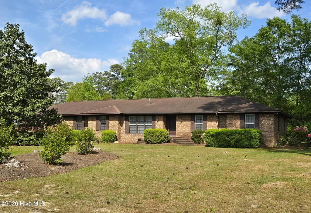Photo of 202 Haven Way S, Washington, NC 27889 (MLS # 100566726)