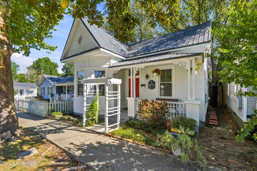 Photo of 516 N 7th Street, Wilmington, NC 28401 (MLS # 100610909)