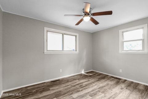 Tiny photo for 522 Oak Lane, Jacksonville, NC 28540 (MLS # 100560188)