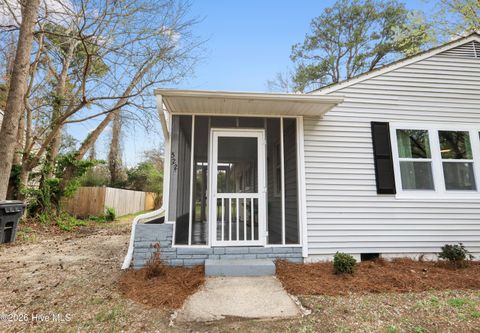 Tiny photo for 522 Oak Lane, Jacksonville, NC 28540 (MLS # 100560188)