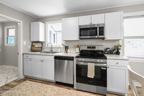 Tiny photo for 522 Oak Lane, Jacksonville, NC 28540 (MLS # 100560188)