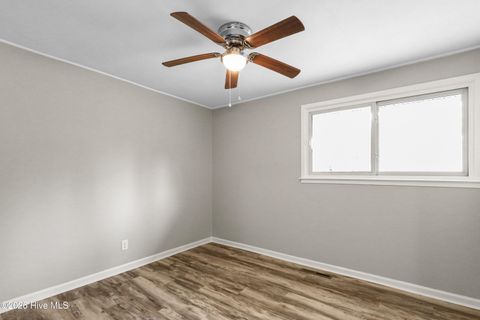 Tiny photo for 522 Oak Lane, Jacksonville, NC 28540 (MLS # 100560188)