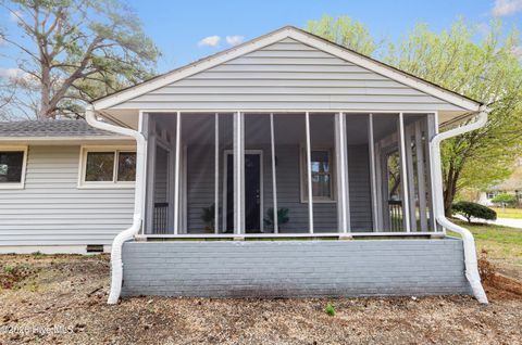 Tiny photo for 522 Oak Lane, Jacksonville, NC 28540 (MLS # 100560188)