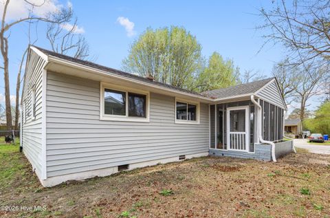 Tiny photo for 522 Oak Lane, Jacksonville, NC 28540 (MLS # 100560188)