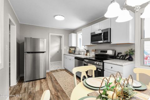 Tiny photo for 522 Oak Lane, Jacksonville, NC 28540 (MLS # 100560188)