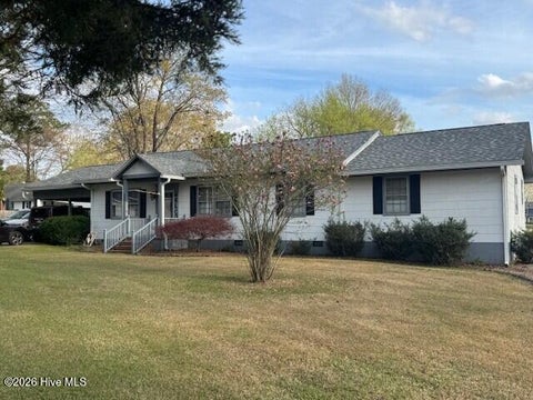 Homes For Sale - 409 Railroad Street<br/> Northampton County, Jackson, NC 27845