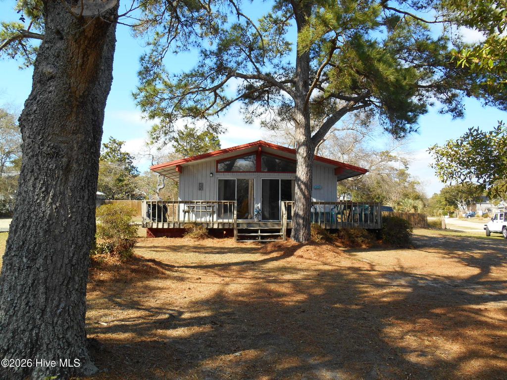 Photo of 2108 E Oak Island Drive, Oak Island, NC 28465 (MLS # 100560989)