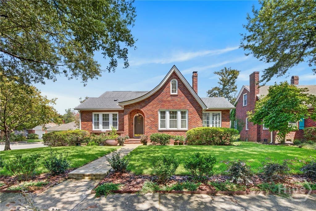 Photo of 702 E 52nd Street, Savannah, GA 31405 (MLS # SA363243)