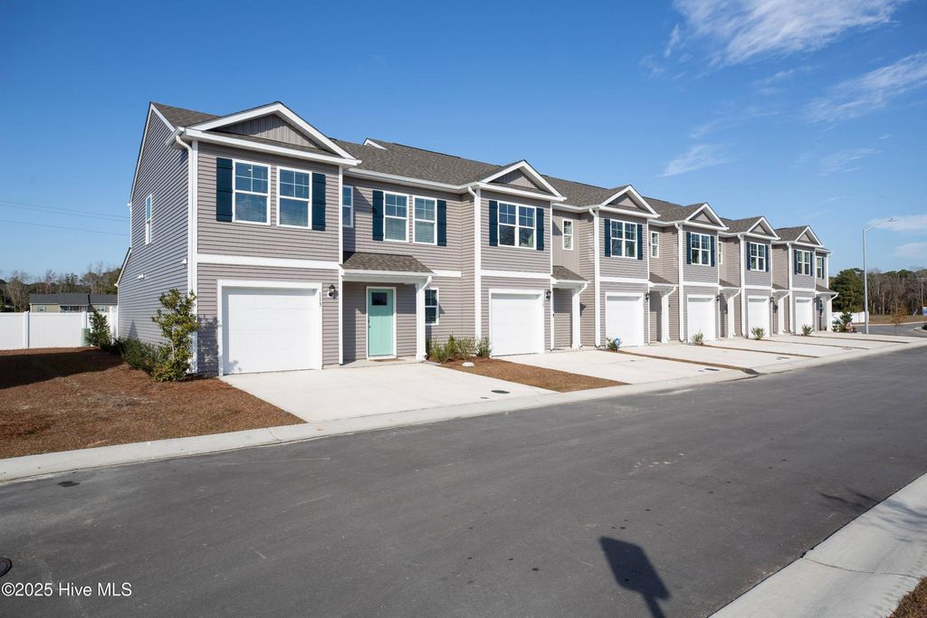 Photo of 136 N Grassland Road #Th 7, Surf City, NC 28445 (MLS # 100545399)