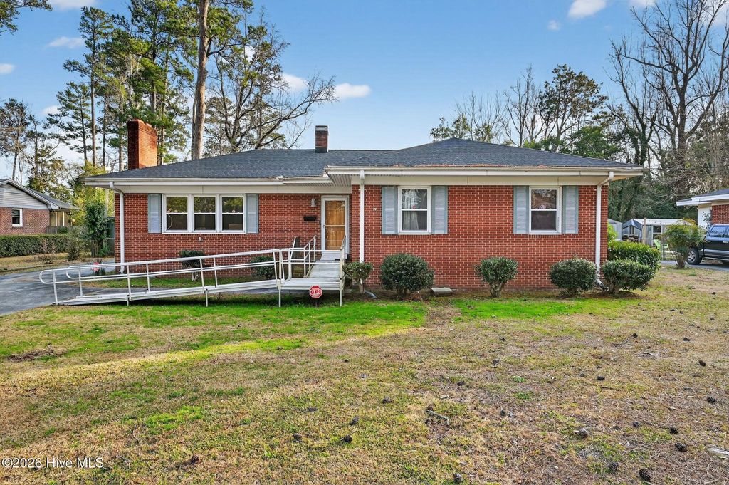 Photo of 2714 Princess Place Drive, Wilmington, NC 28405 (MLS # 100551610)