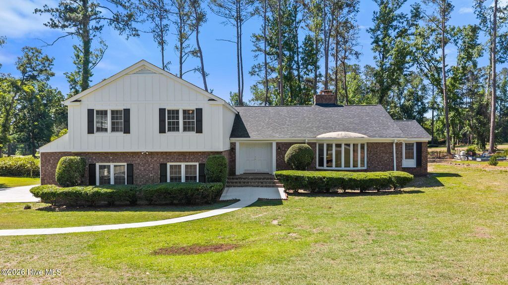 Photo of 3546 Pebble Beach Drive, Martinez, GA 30809 (MLS # 100575518)