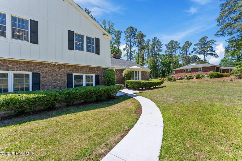 Photo of 3546 Pebble Beach Drive, Martinez, GA 30809 (MLS # 100575518)