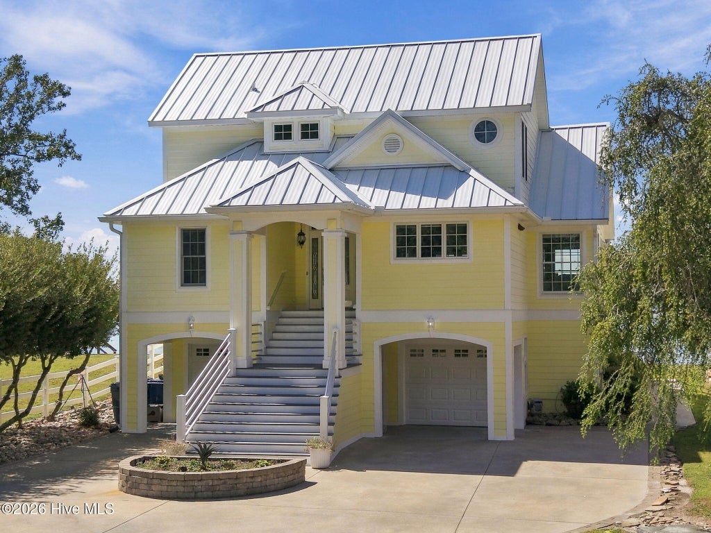 Photo of 168 E River Acres Road, Washington, NC 27889 (MLS # 100606884)