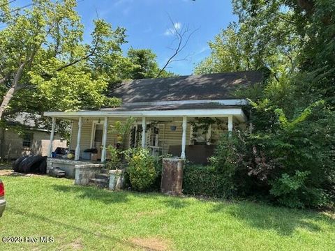 Homes For Sale - 1005 Broad Street<br/> Bertie County, Windsor, NC 27983