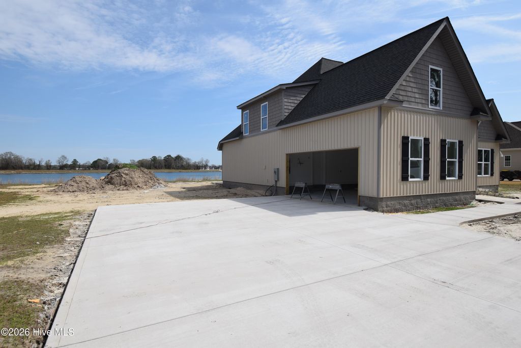 Photo of 5911 Mante Drive, Grifton, NC 28530 (MLS # 100559765)