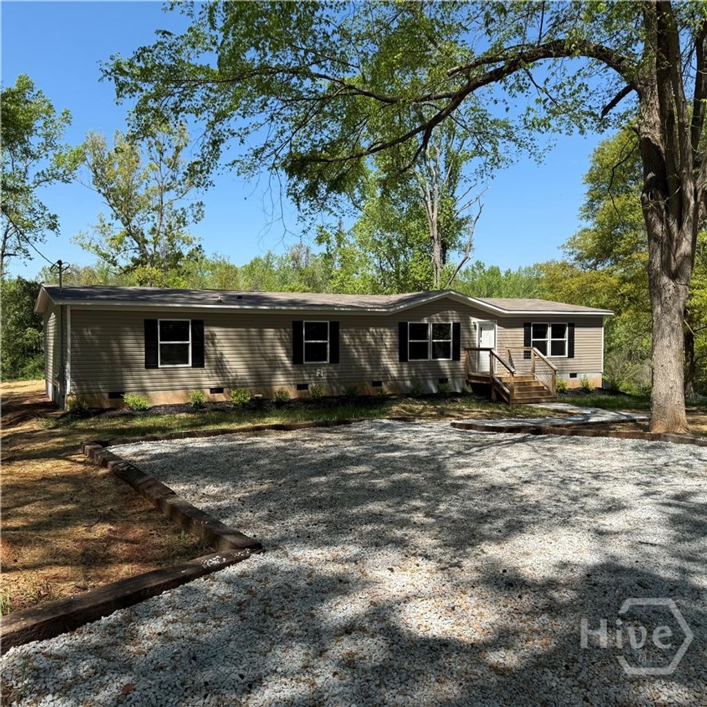 Photo of 832 Stone Stewart Road, Hull, GA 30646 (MLS # CL348163)