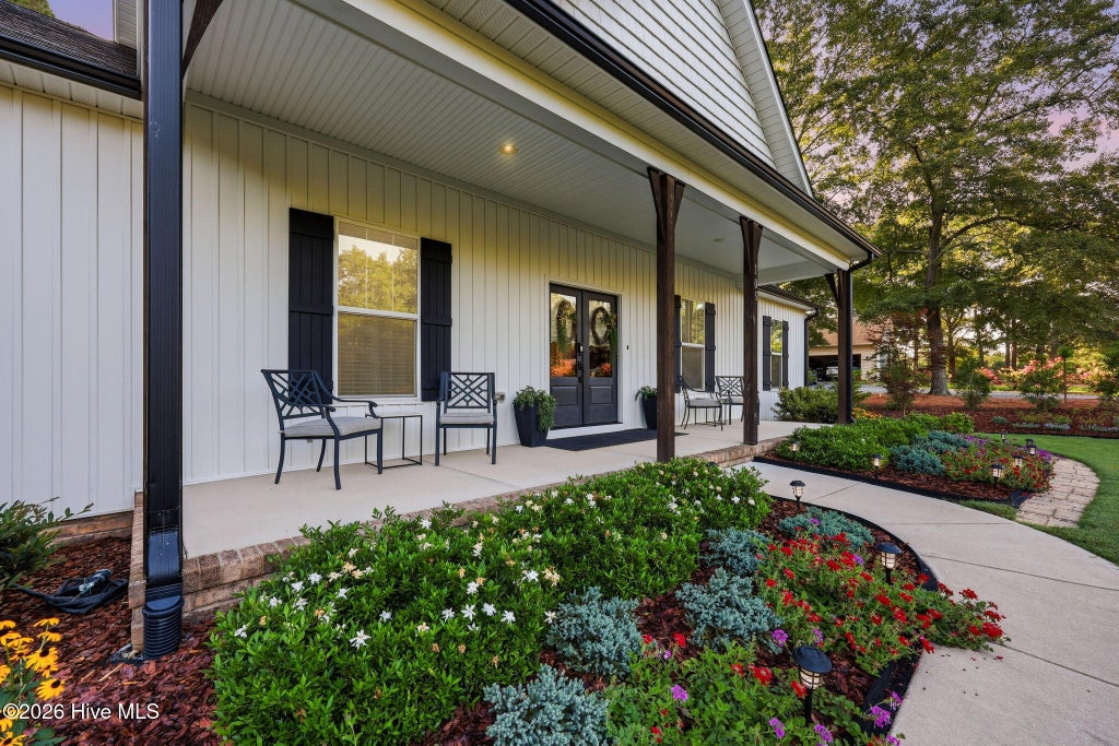 Photo of 105 Stallion Drive, West End, NC 27376 (MLS # 100596214)
