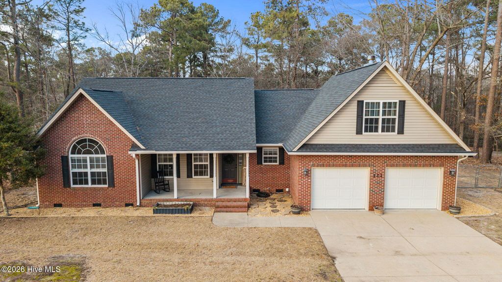 Photo of 121 Zane Drive, Raeford, NC 28376 (MLS # 100554288)