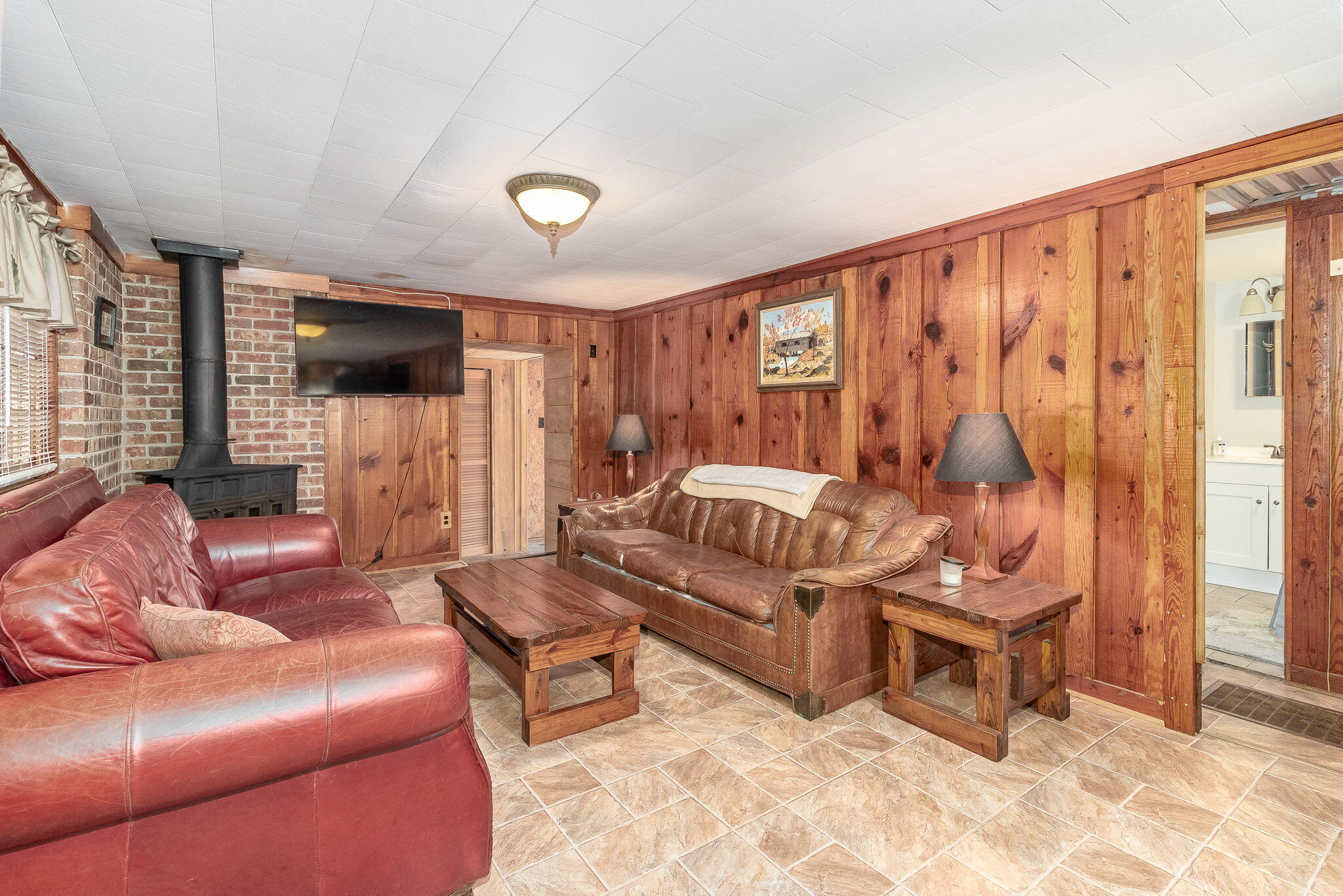 1098 Broad River Scenic Drive