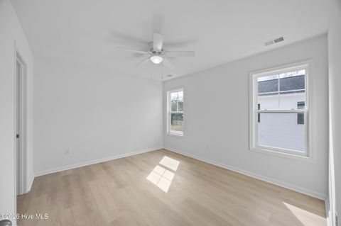 Tiny photo for 709 W Hayes Street, Burgaw, NC 28425 (MLS # 100559895)