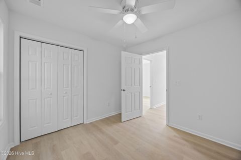 Tiny photo for 709 W Hayes Street, Burgaw, NC 28425 (MLS # 100559895)