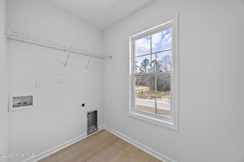 Tiny photo for 709 W Hayes Street, Burgaw, NC 28425 (MLS # 100559895)