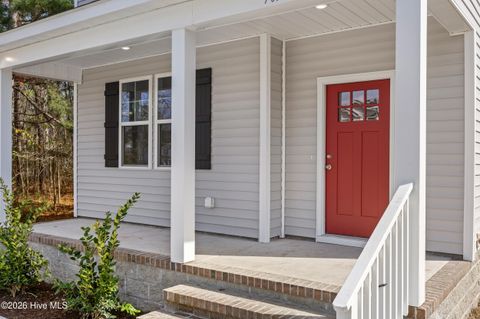 Tiny photo for 709 W Hayes Street, Burgaw, NC 28425 (MLS # 100559895)