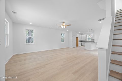 Tiny photo for 709 W Hayes Street, Burgaw, NC 28425 (MLS # 100559895)