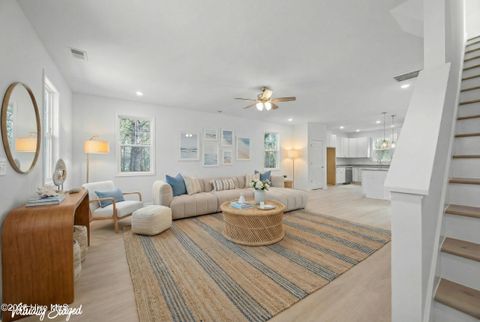 Tiny photo for 709 W Hayes Street, Burgaw, NC 28425 (MLS # 100559895)