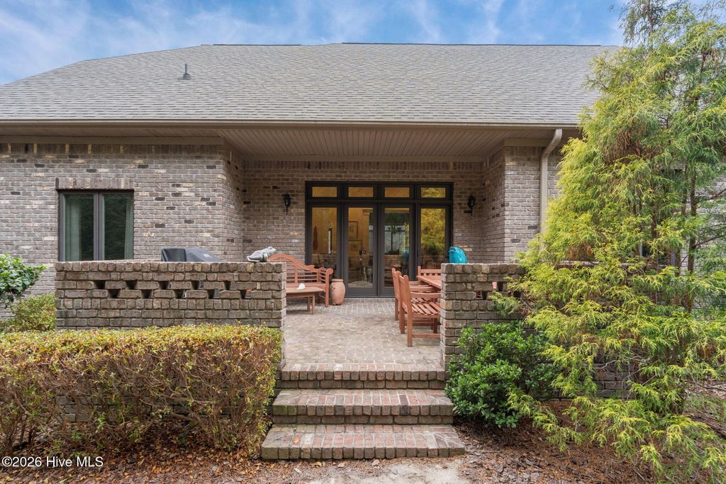 Photo of 4 Buckingham Place, Pinehurst, NC 28374 (MLS # 100549866)