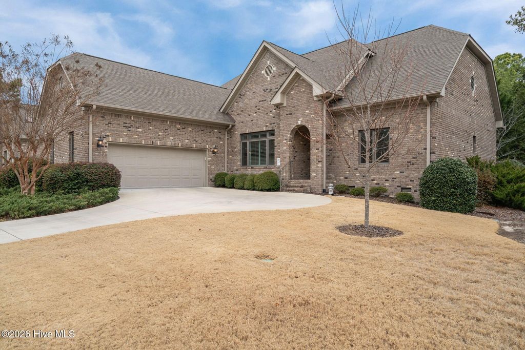 Photo of 4 Buckingham Place, Pinehurst, NC 28374 (MLS # 100549866)