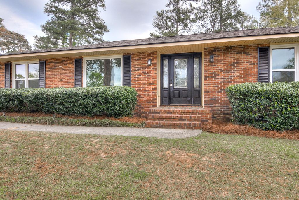 Photo of 65 Deerwood Court, Aiken, SC 29803 (MLS # 553775)