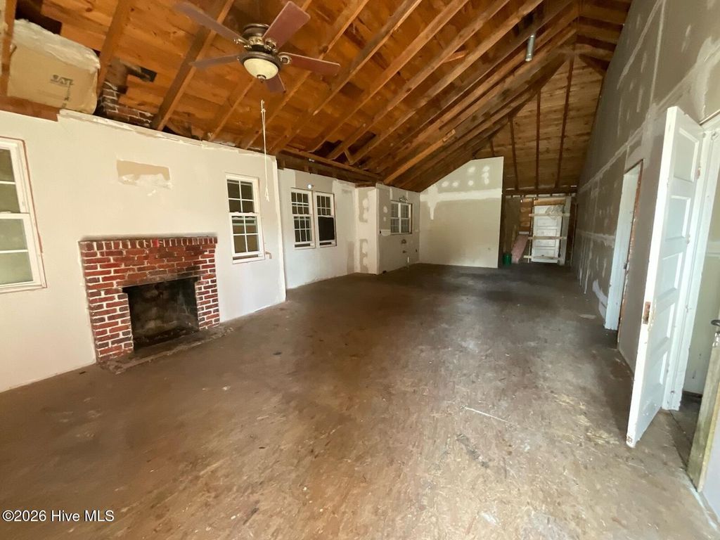 Photo of 208 W Calhoun Street, Whiteville, NC 28472 (MLS # 100550702)