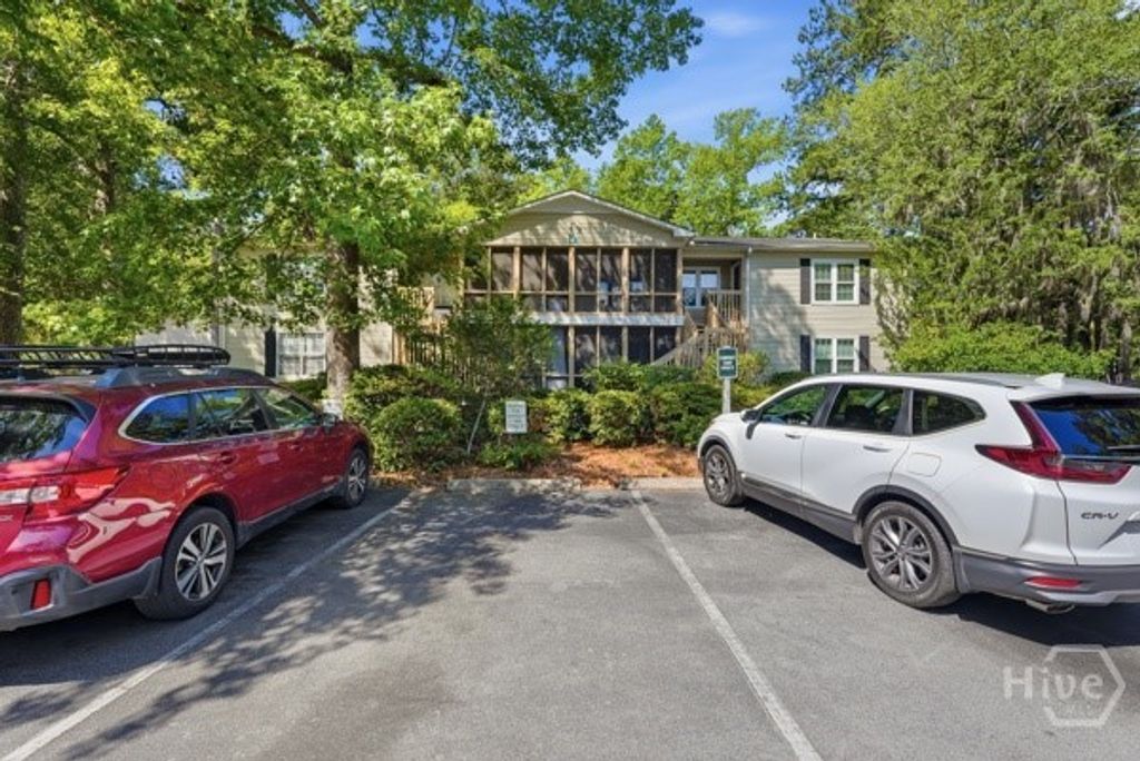 Photo of 401 N Cromwell Road #D2, Savannah, GA 31410 (MLS # SA358750)