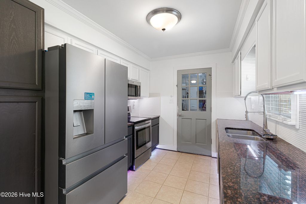 Photo of 3103 Old Gate Road, Morehead City, NC 28557 (MLS # 100569326)