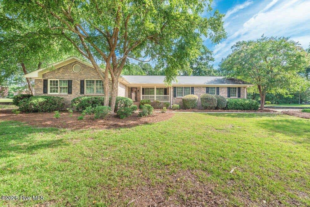 Photo of 247 Wannamaker Drive, Barnwell, SC 29812 (MLS # 100581418)